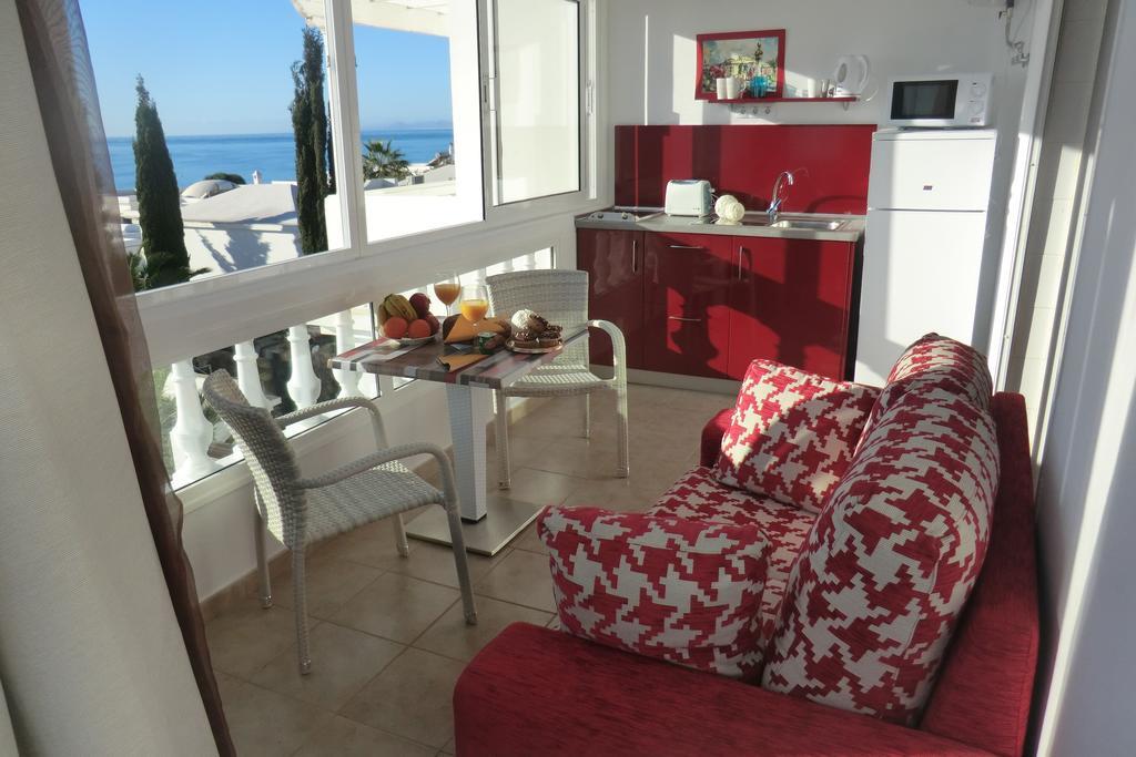 Apartments Gina Y Vista Oceano Puerto del Carmen  Buitenkant foto